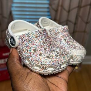 Size 4c glitter crocs